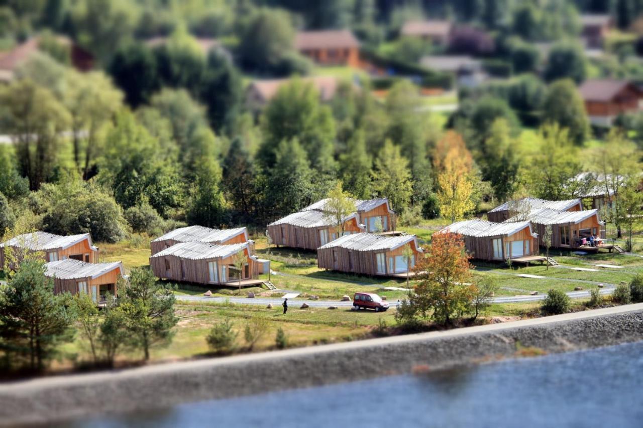Camping Des Lacs*** Villa Celles-sur-Plaine Exterior foto